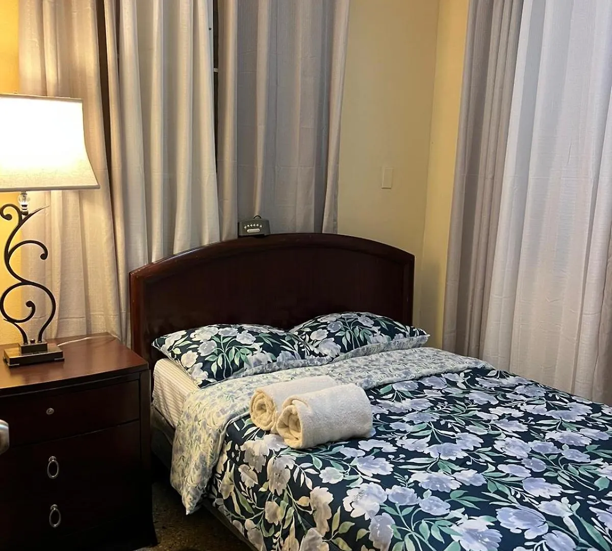 310 Del Valle Central, Freshly Remodeled 3 Bedroom Home Sleeps 8 San Juan Daire